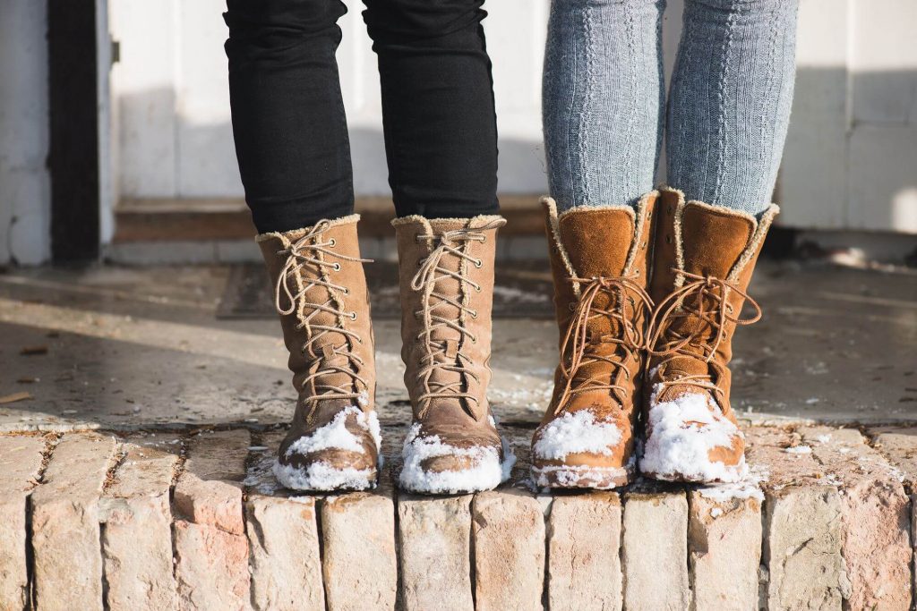 7 Picture-Perfect Fashion Winter Boots For Warmth and Style-Statement in 2023