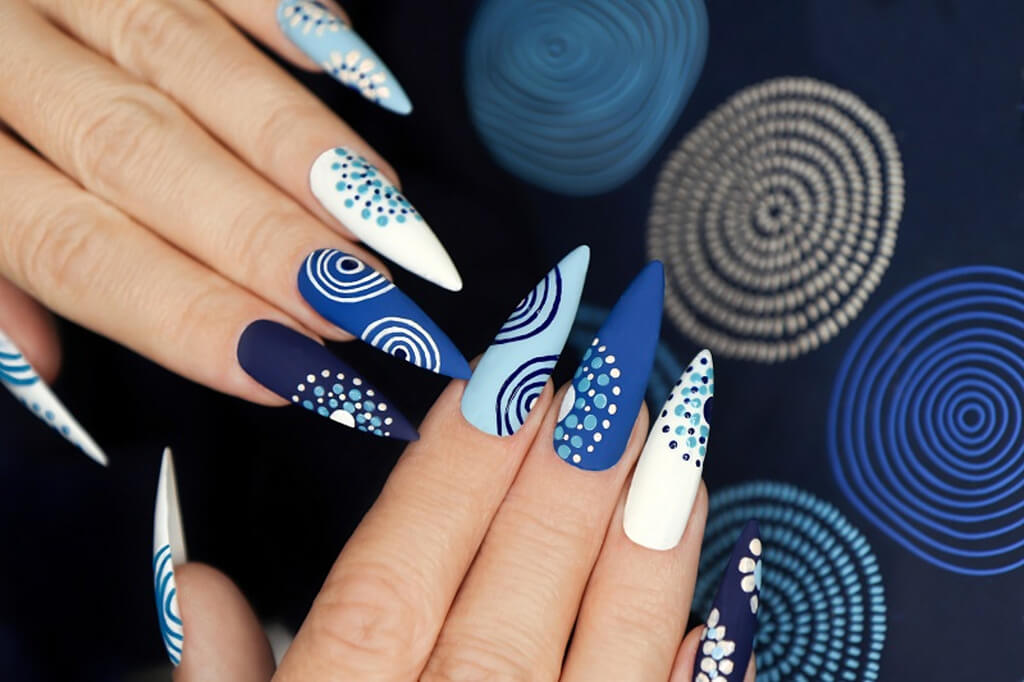 15 Eye-Catching Blue Nail Designs That You Must Try in 2023!