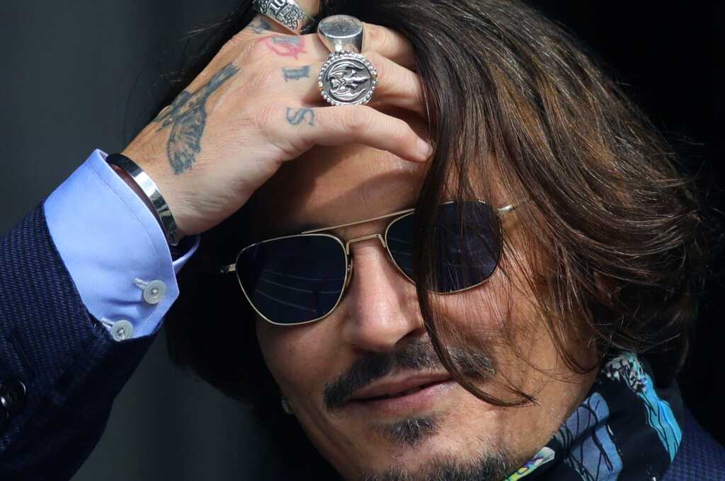Johnny Depp Rings – Fashion with a Uniqueness!