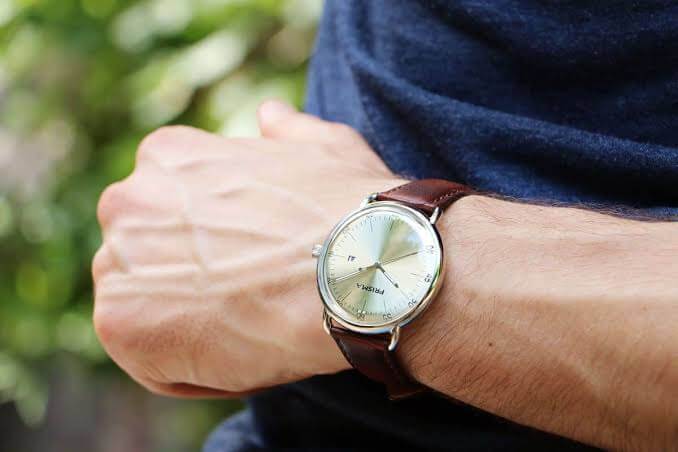 5 Tips for Buying Vintage Watches
